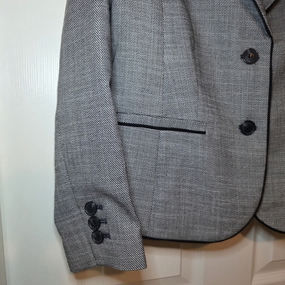Talbots Westport Textured Two-Button Blazer Sz 6 - Picture 2 of 9
